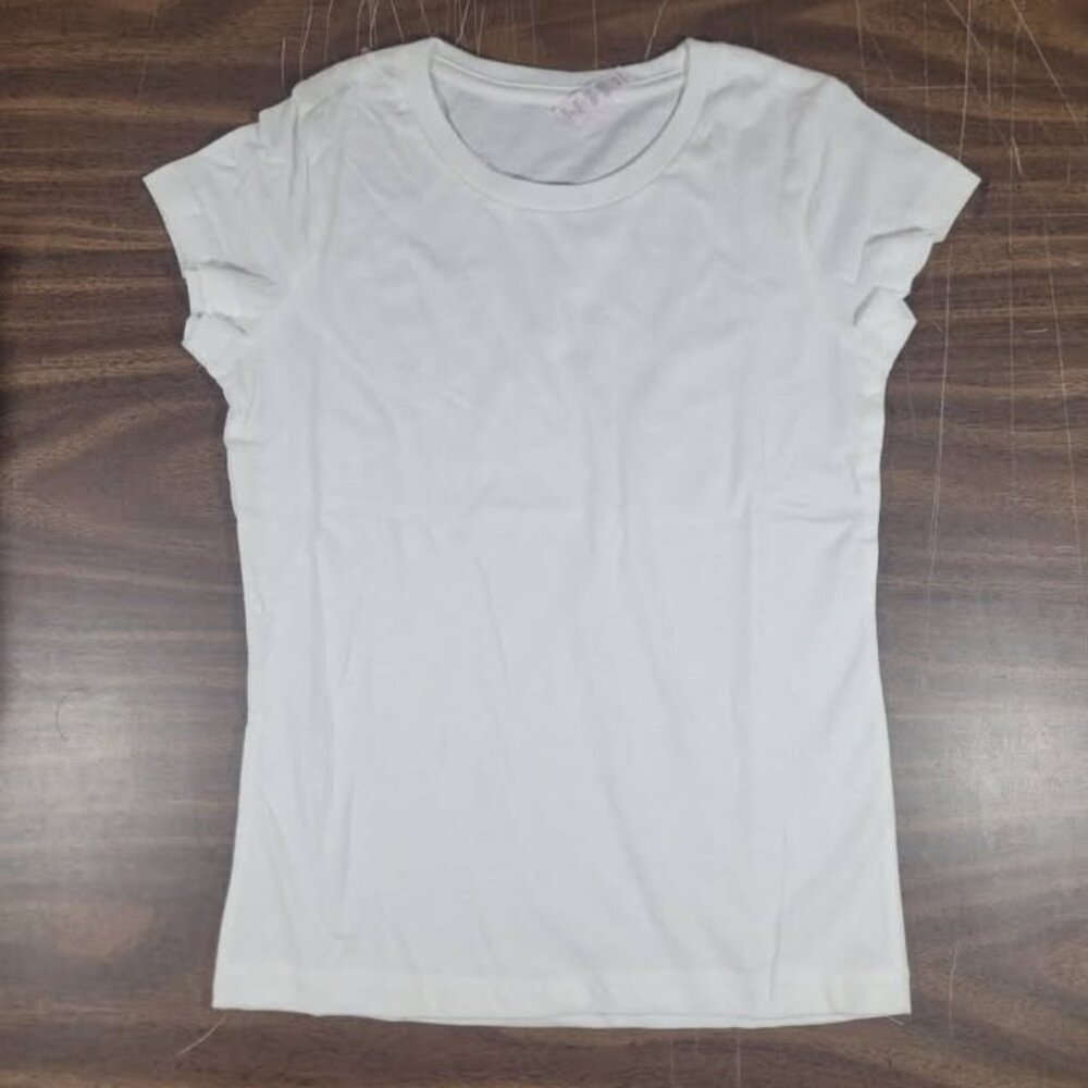 Women Alstyle White T-shirt Size Large Short sleeve.